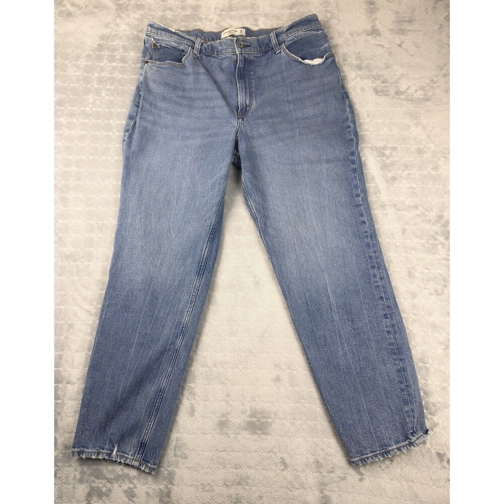 Abercrombie & Fitch The Mom Jeans Womens 33 16L High Rise Straight Light Wash